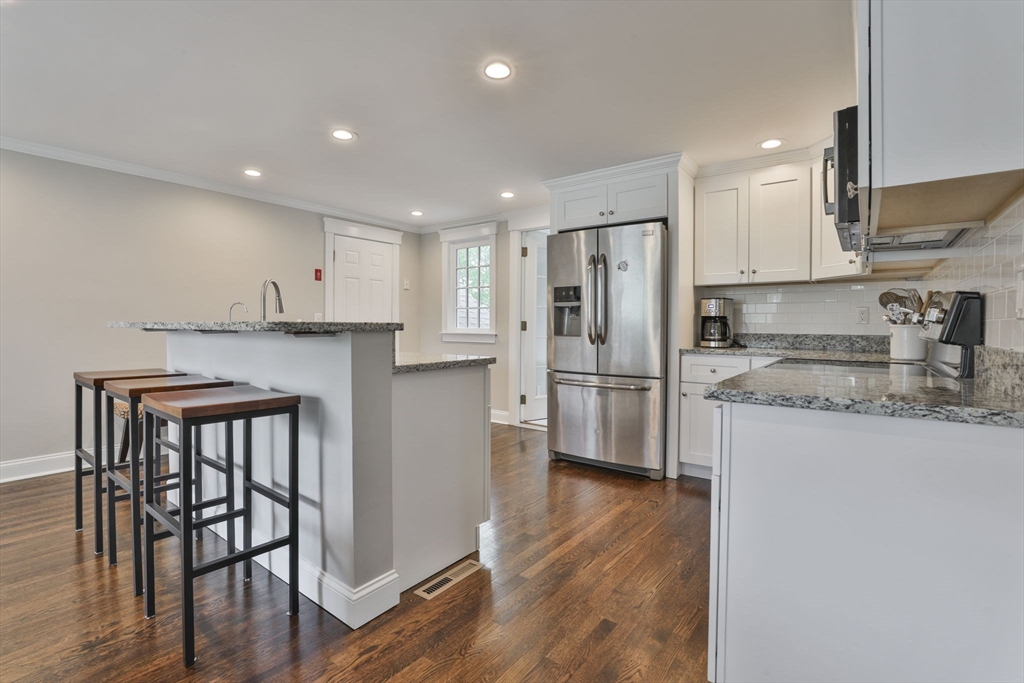 11 Gerry Rd