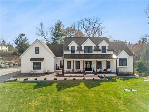 401 South Street Foxboro MA 02035