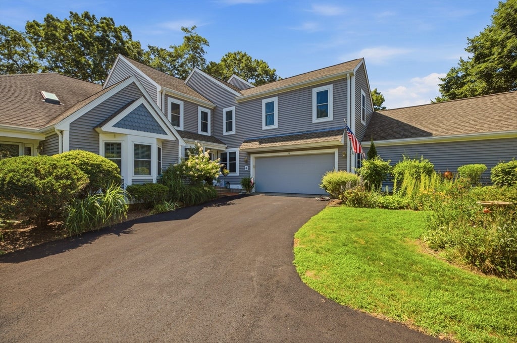 Photo of 6 Hidden Bay Dr, Dartmouth, MA