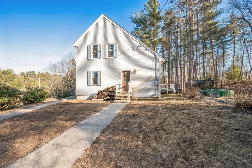 375 Winchendon Rd