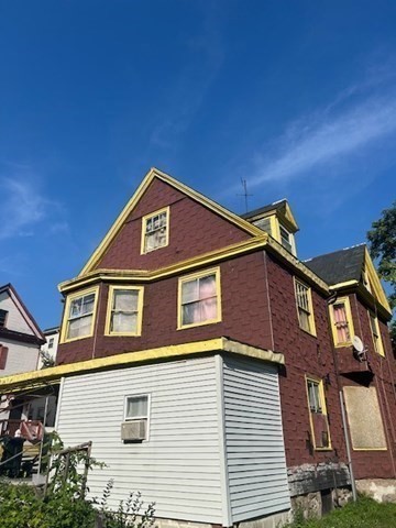 2 Otisfield St