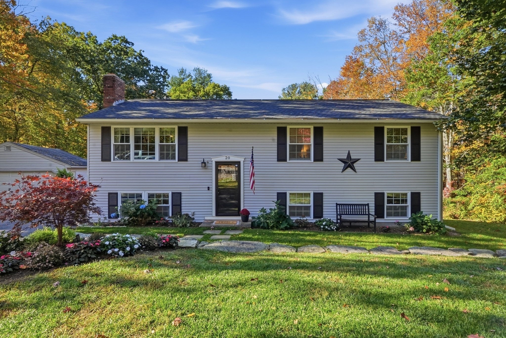 20 Pierce Rd, Sutton, MA Photo #1