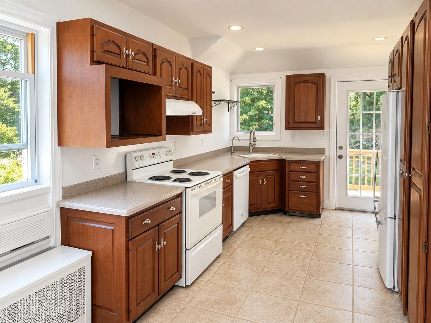 24 Pratts Junction Rd, Sterling, MA, 24 Pratts Junction Rd, Sterling, MA Photo #10
