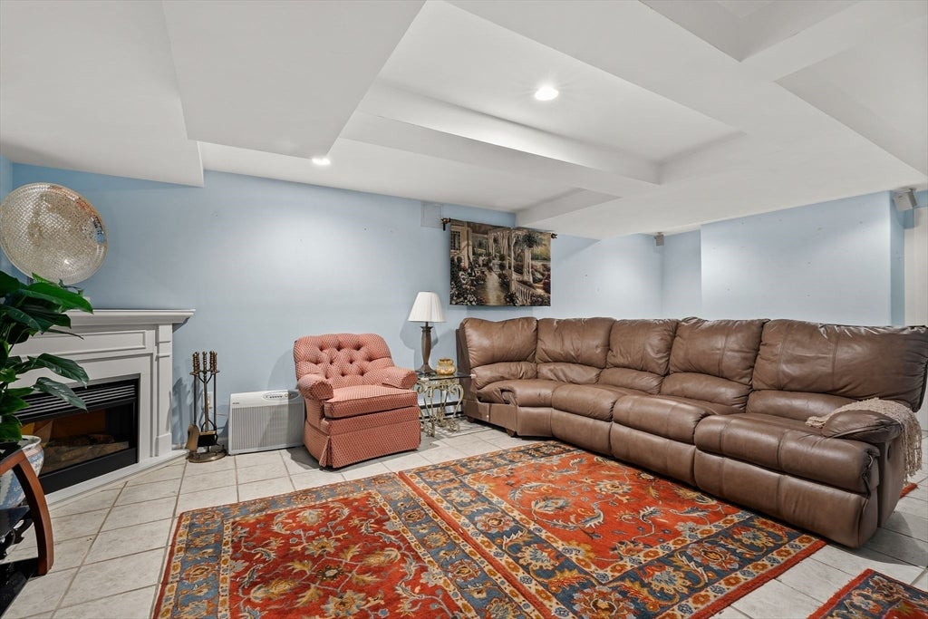 32 Sagamore Ave, Medford, MA Photo #24