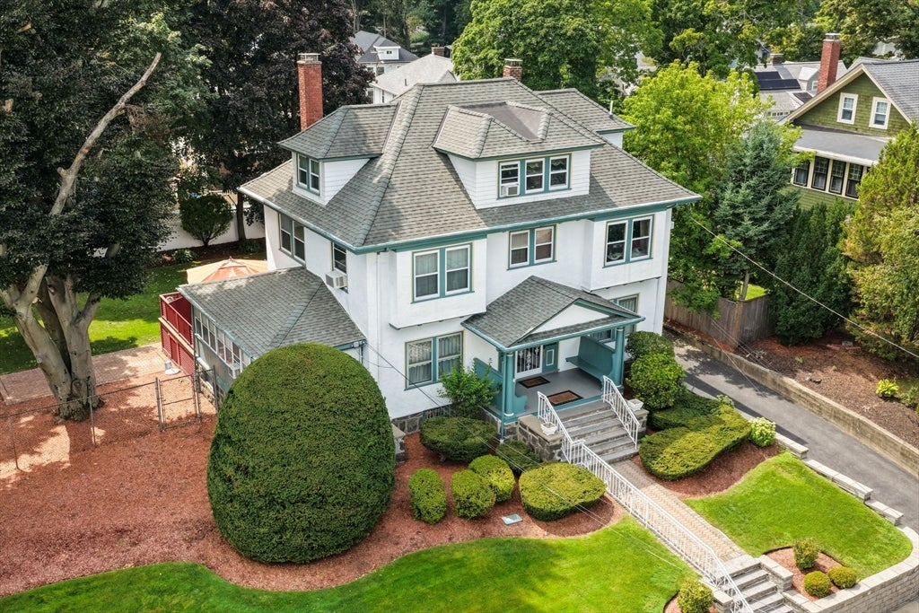 Photo of 32 Sagamore Ave, Medford, MA