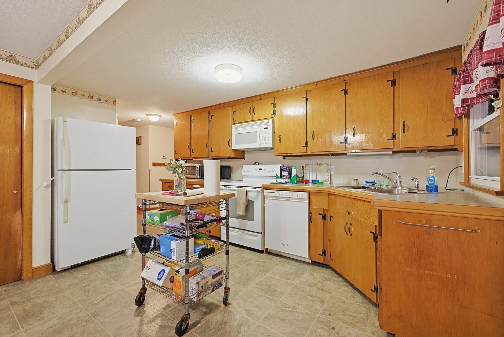 73 Justice Hill Rd, Sterling, MA, 73 Justice Hill Rd, Sterling, MA Photo #8