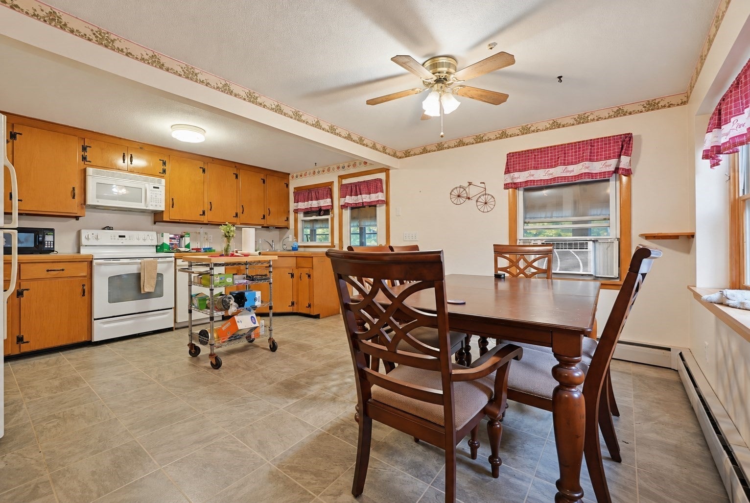 73 Justice Hill Rd, Sterling, MA, 73 Justice Hill Rd, Sterling, MA Photo #6