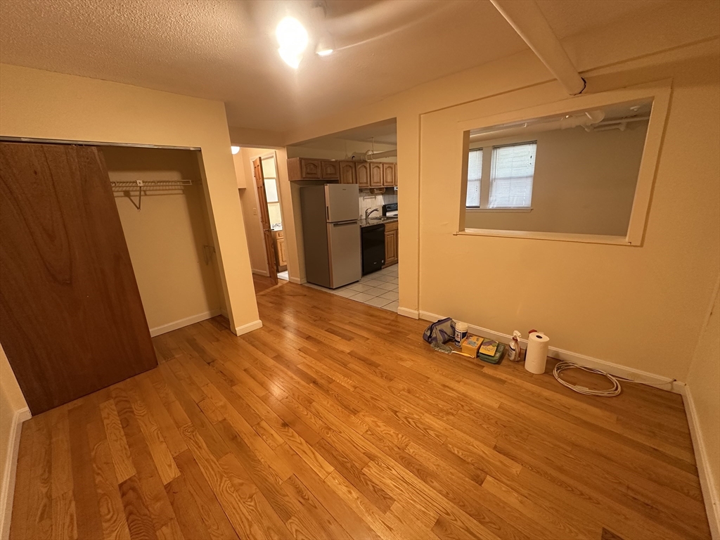 313 Summit Ave 13