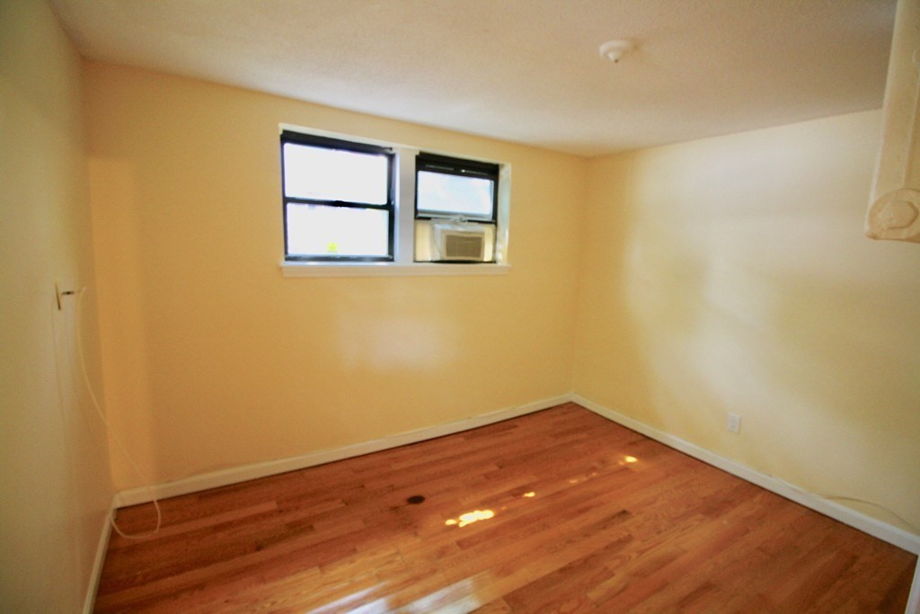 313 Summit Ave 13