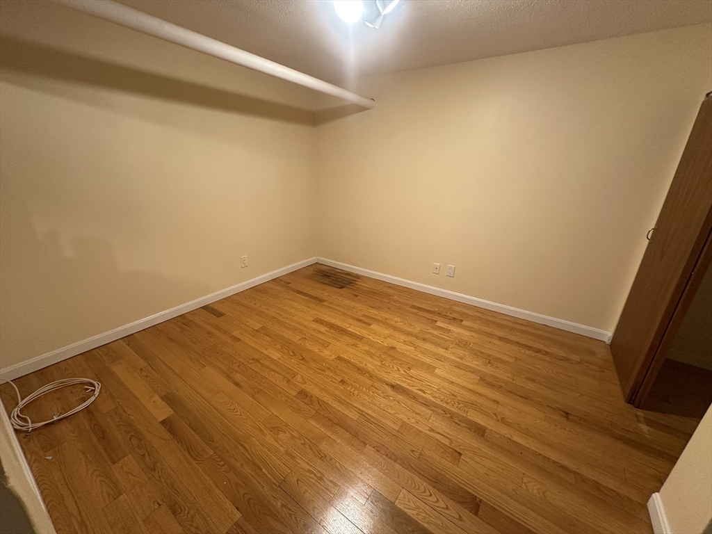 313 Summit Ave 13