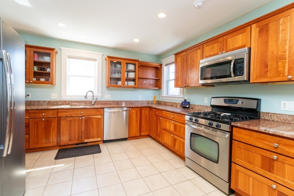 79 Trowbridge Street 1