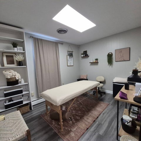 Photo of 52-54 Brigham St #3, New Bedford, MA 02740 (MLS # 73535397)