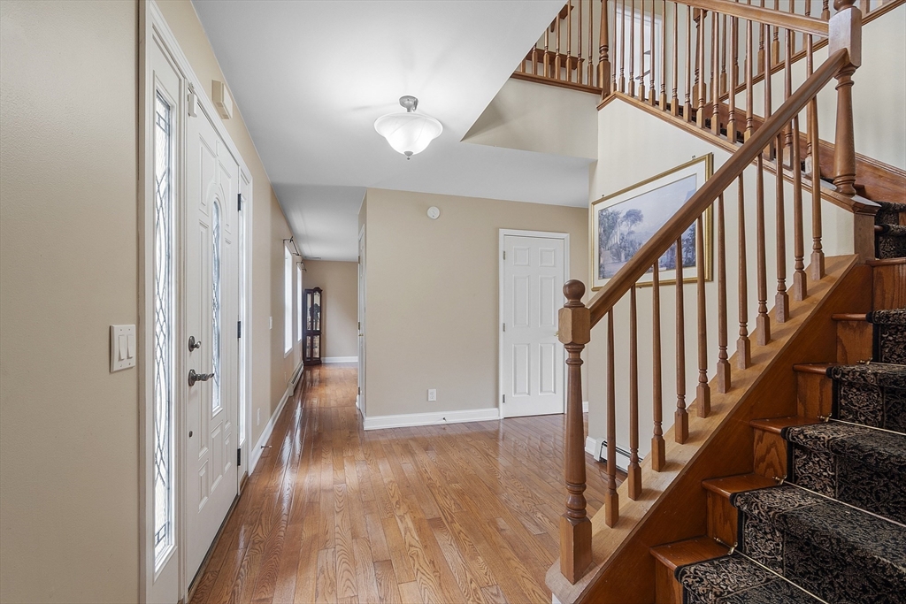 67 Weybossett St