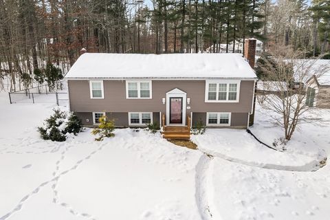 143 Plymouth St Pembroke MA 02359