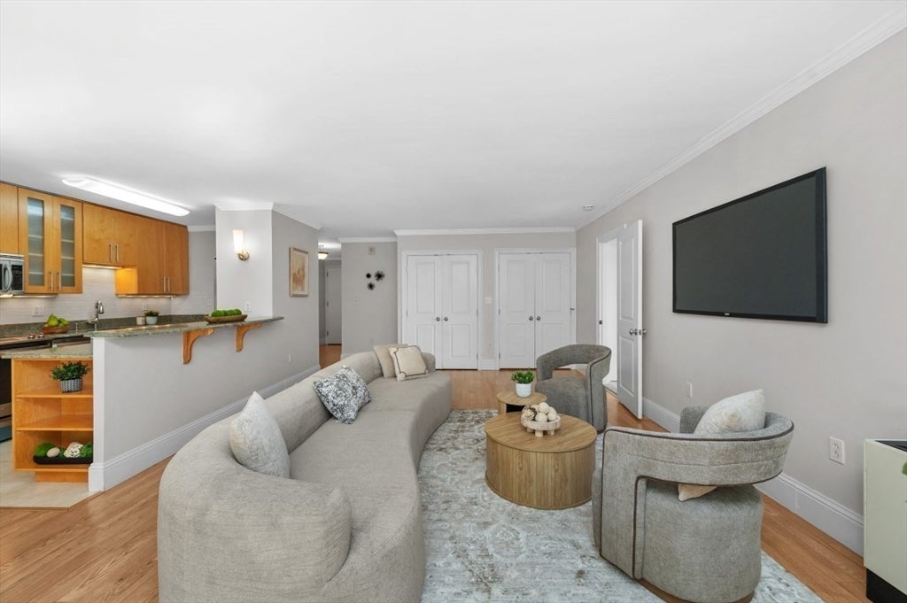50 Longwood Ave 517