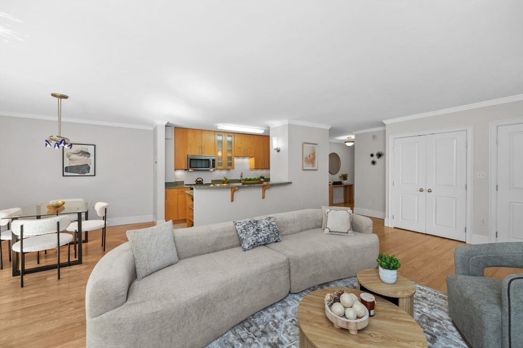 50 Longwood Ave 517