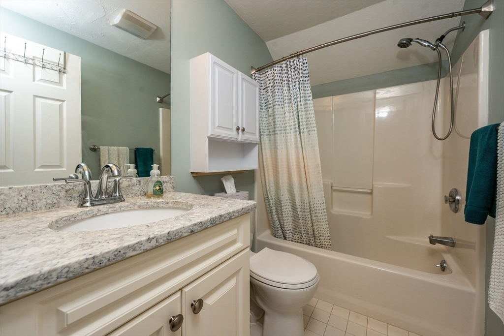 42 Oak Glen Village #42, Yarmouth, MA Photo #19