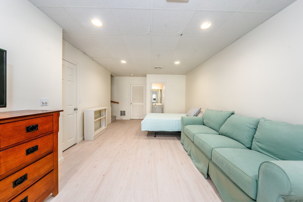 42 Oak Glen Village #42, Yarmouth, MA Photo #25