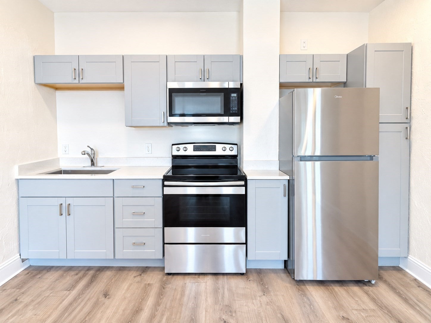 8 Kenwwod St #7, Boston, MA Photo #2