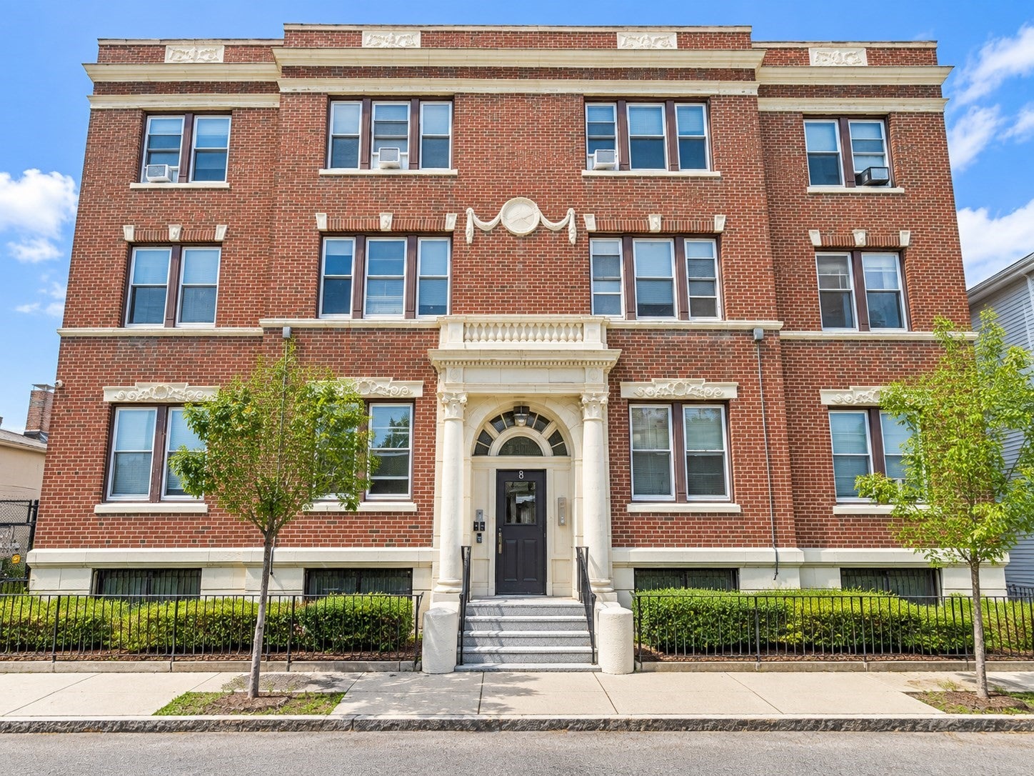 8 Kenwwod St #7, Boston, MA Photo #20