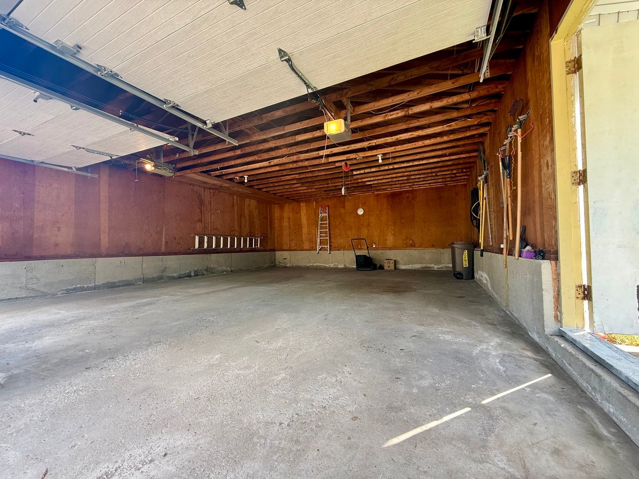 18 Ford St, Brockton, MA Photo #41