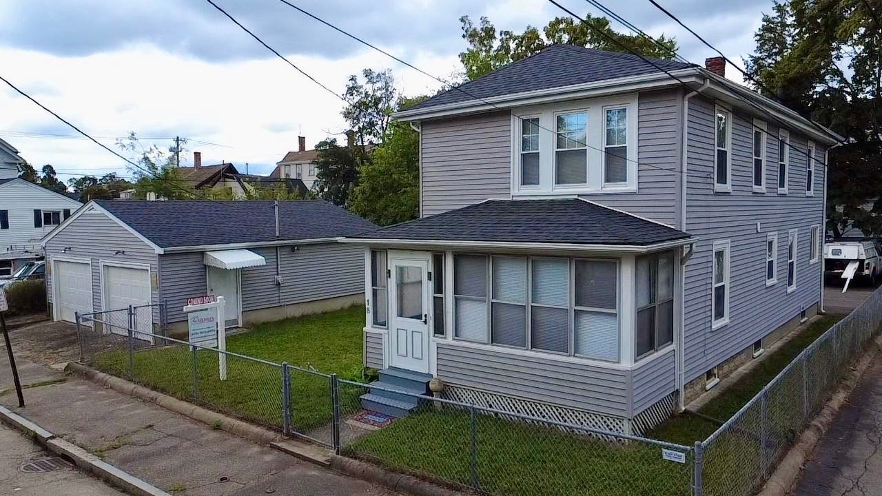 18 Ford St