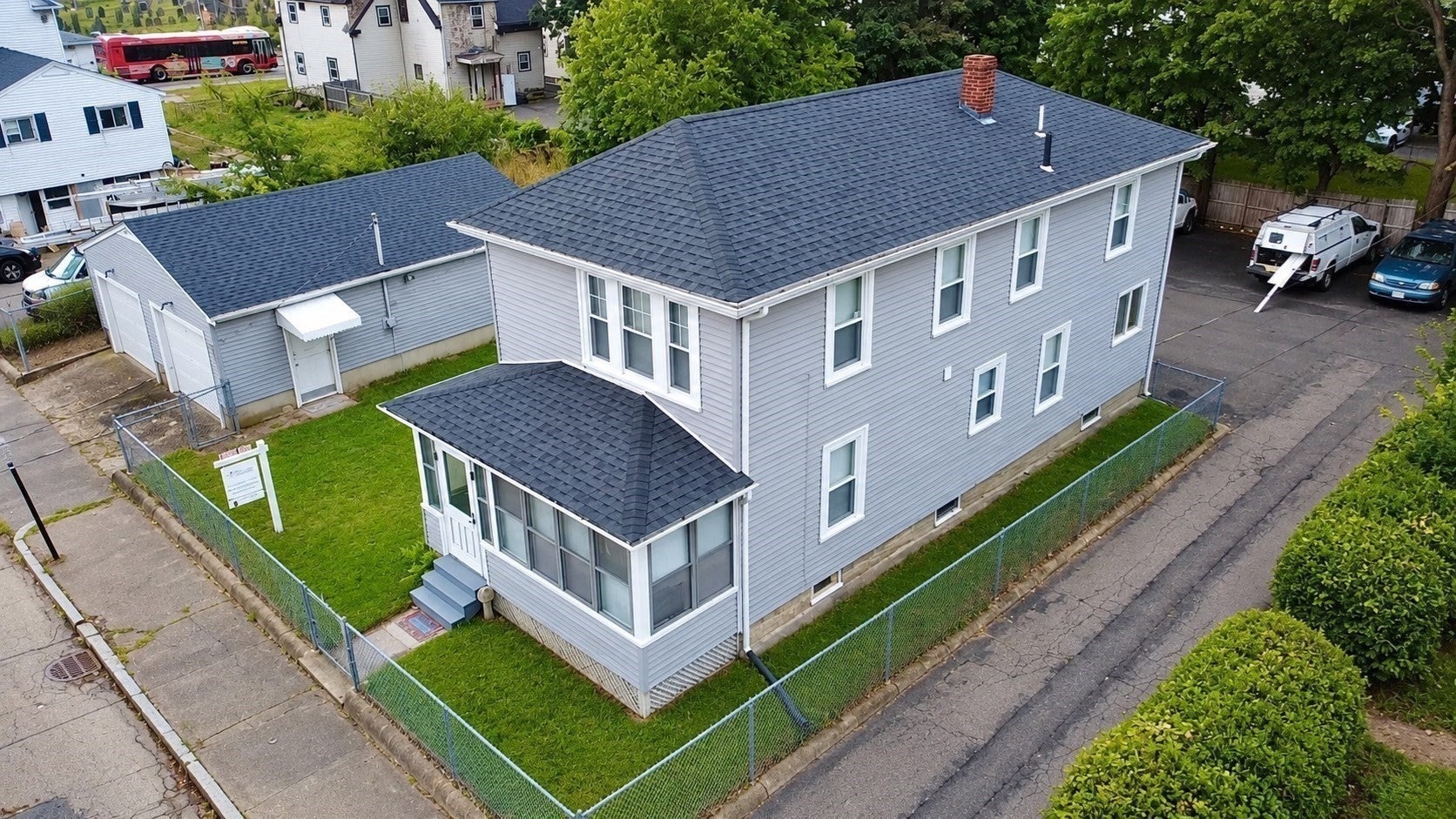 18 Ford St