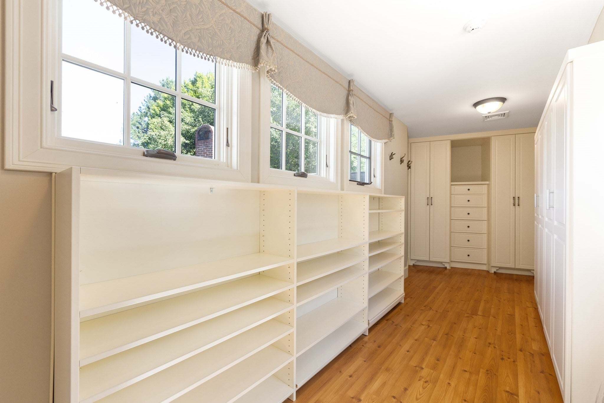 60 Washington St, Sherborn, MA Photo #18