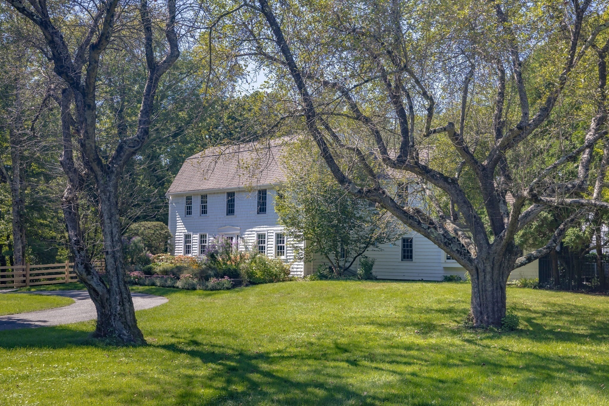 60 Washington St, Sherborn, MA Photo #1