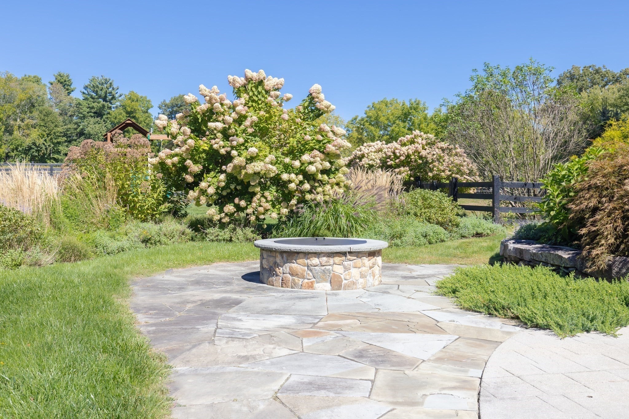 60 Washington St, Sherborn, MA Photo #30
