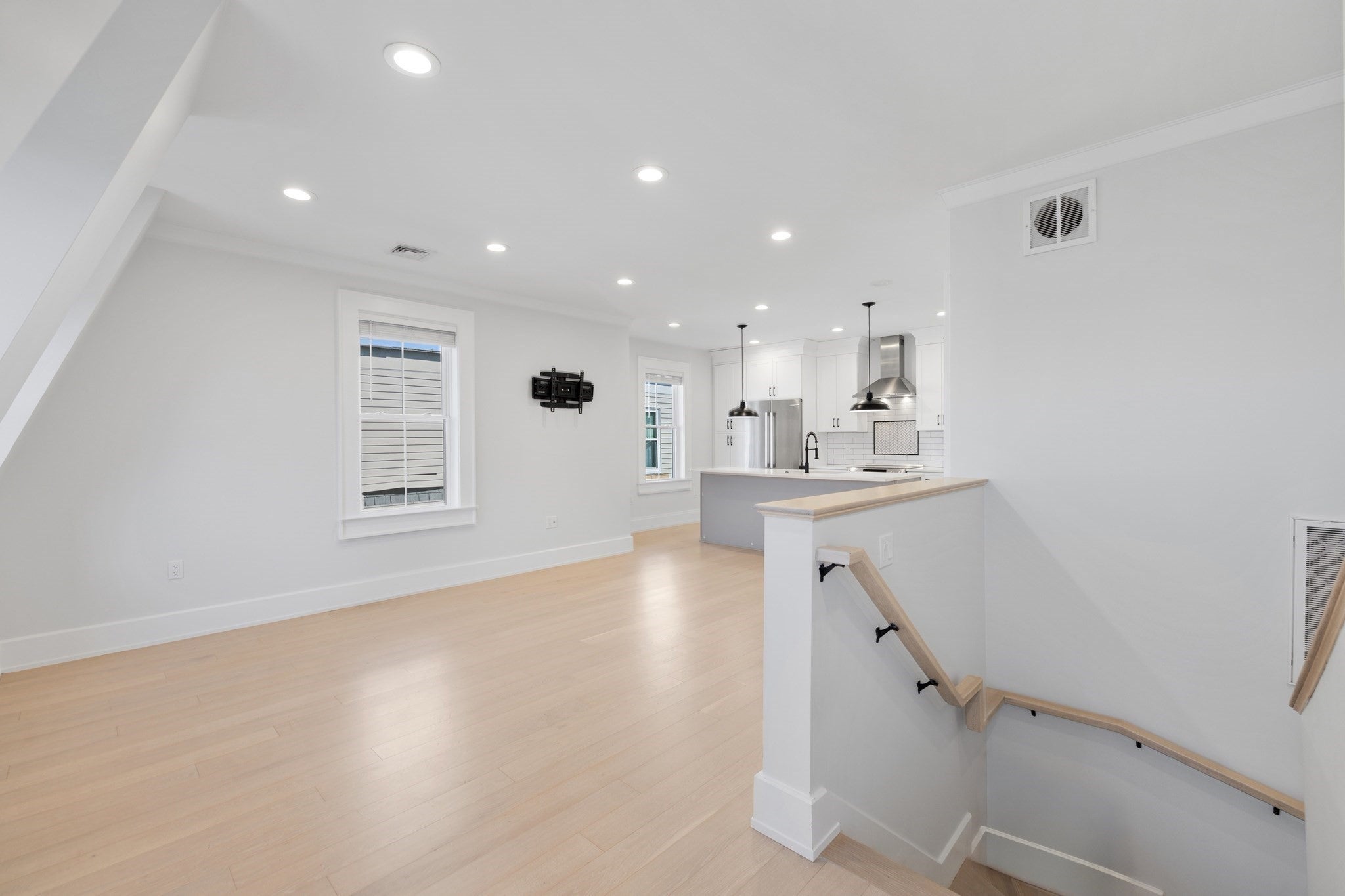 15 Mckone Street #2, Boston, MA Photo #10