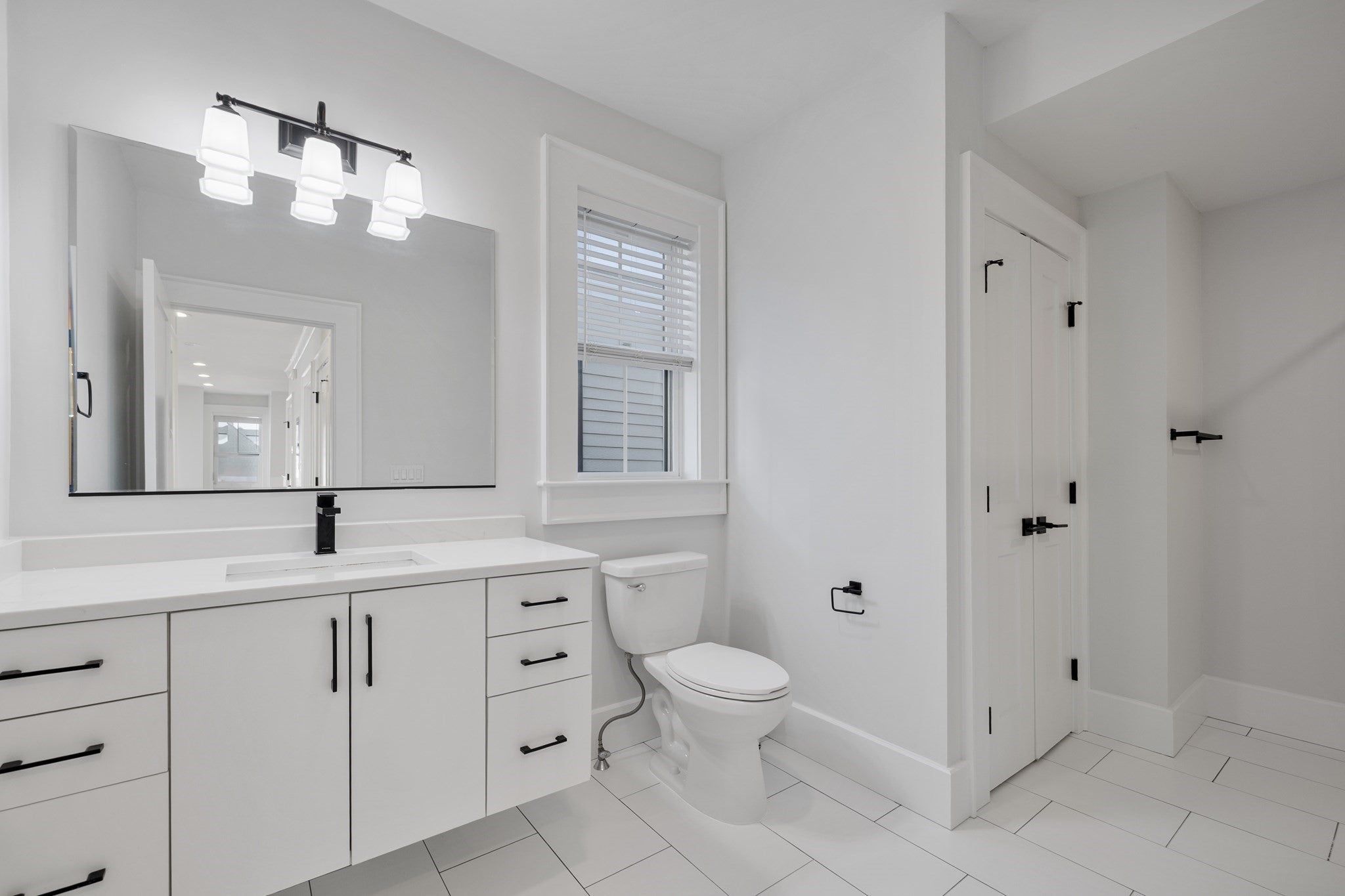 15 Mckone Street #2, Boston, MA Photo #24