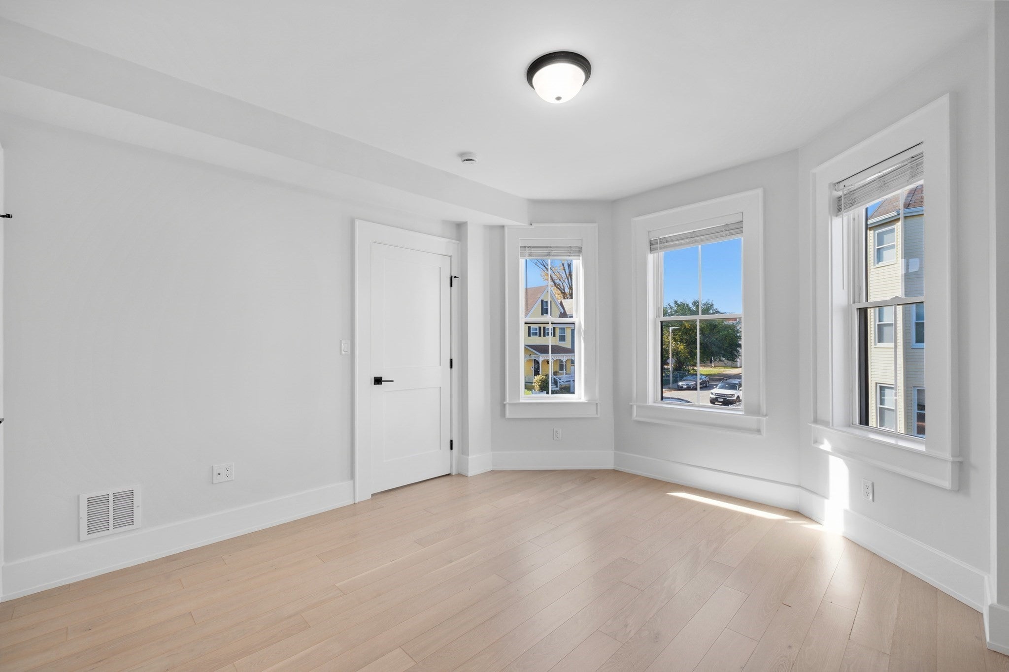 15 Mckone Street #2, Boston, MA Photo #13