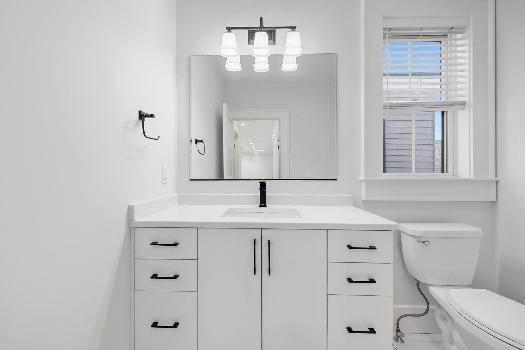 15 Mckone Street #2, Boston, MA Photo #25