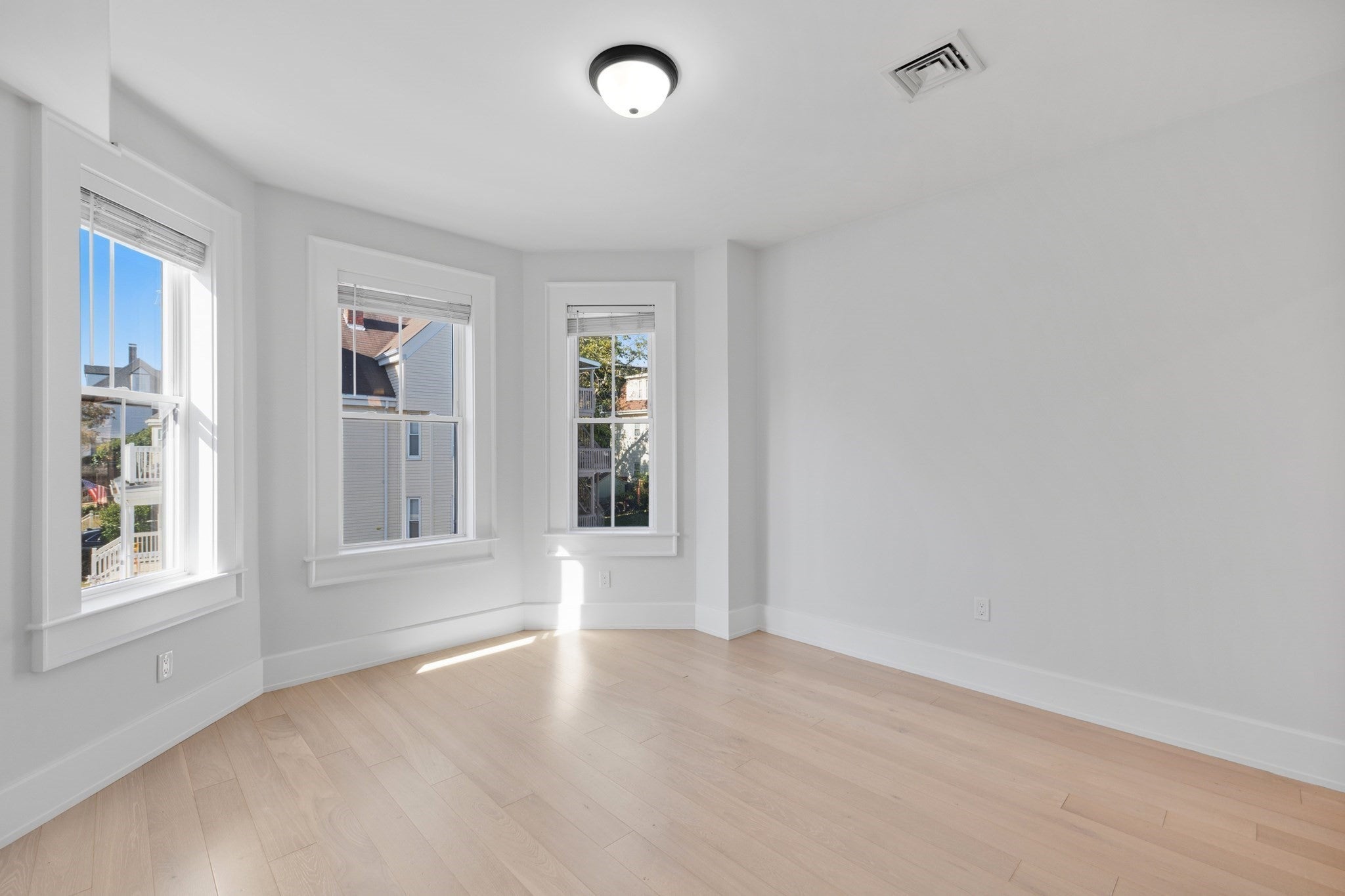 15 Mckone Street #2, Boston, MA Photo #14