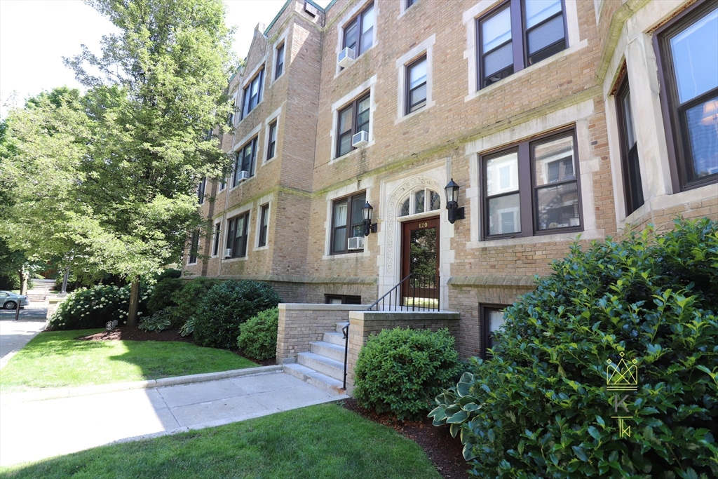 124 Babcock St #25A, Brookline, MA Photo #8
