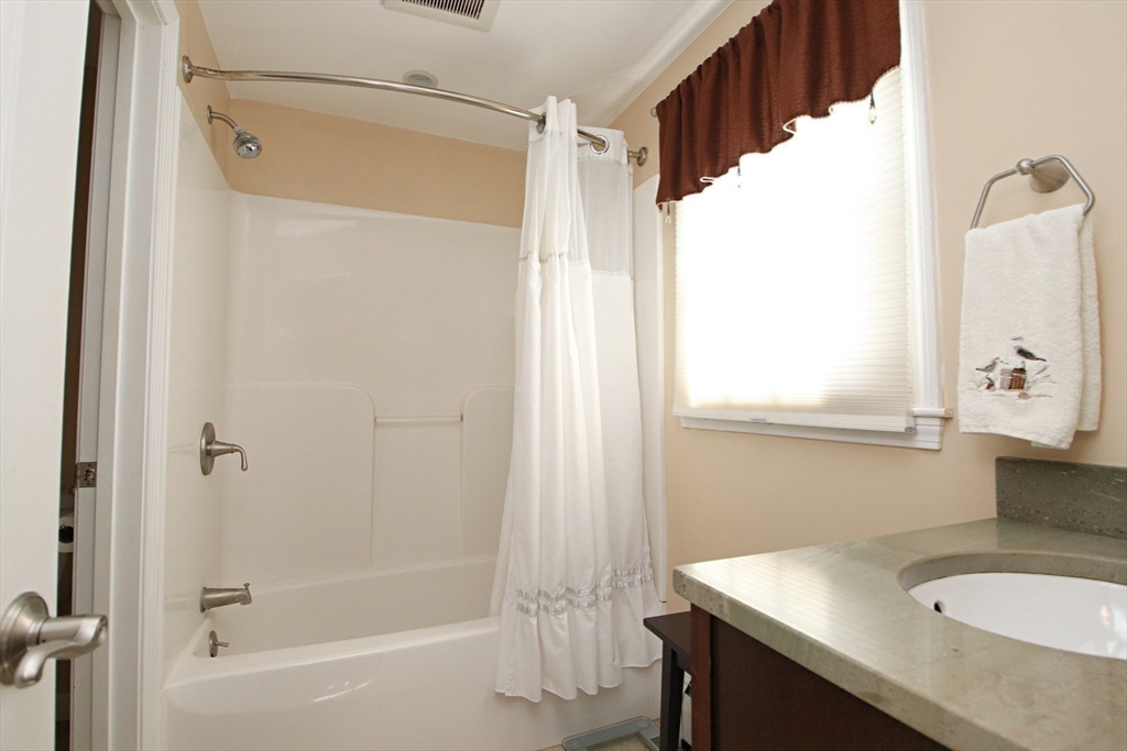 9 Carr Road, Saugus, MA Photo #21