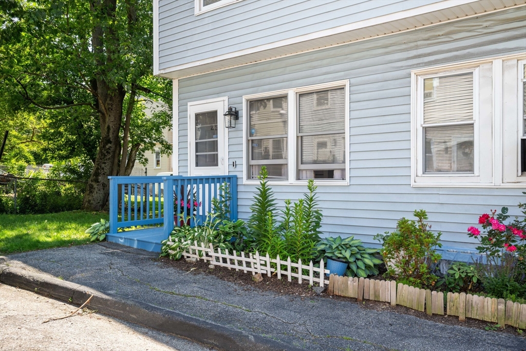 251 Norfolk St A