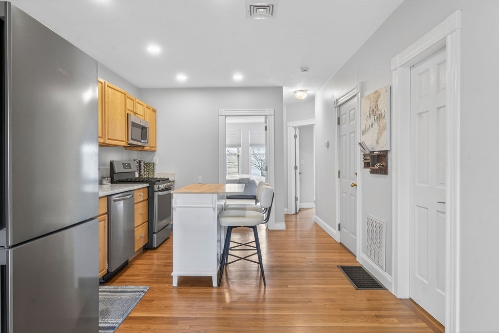 116 Trenton St #2, Boston, MA, 116 Trenton St #2, Boston, MA Photo #3