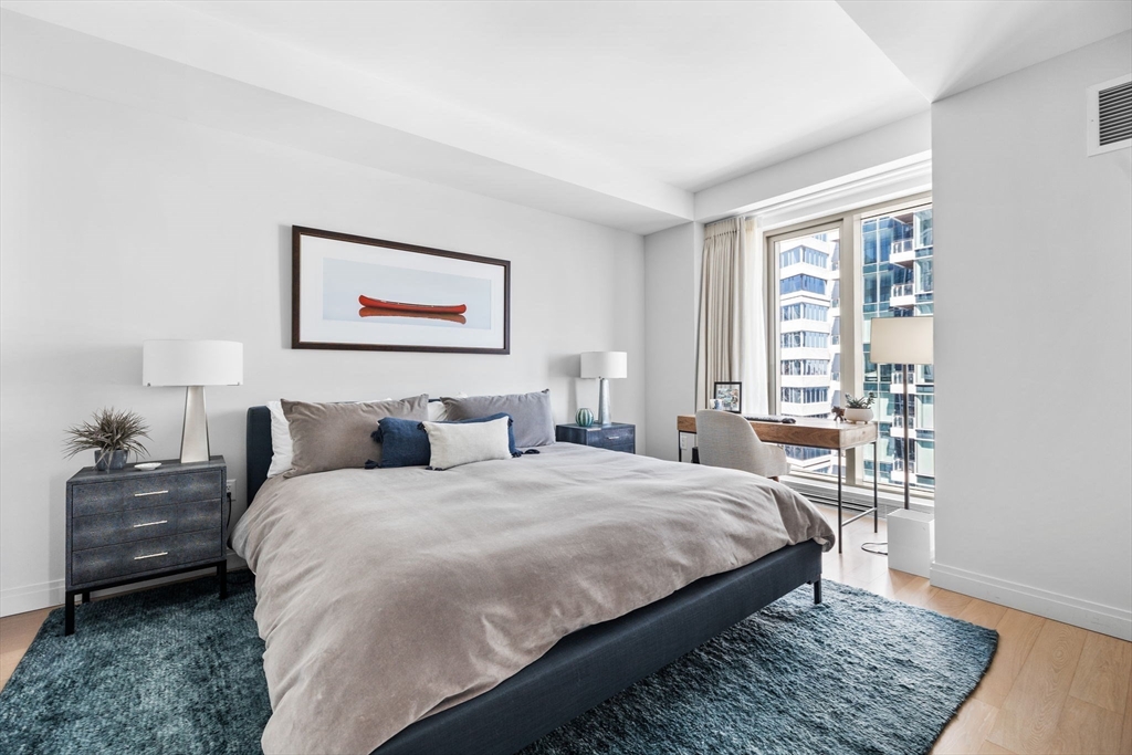 133 Seaport Blvd 920