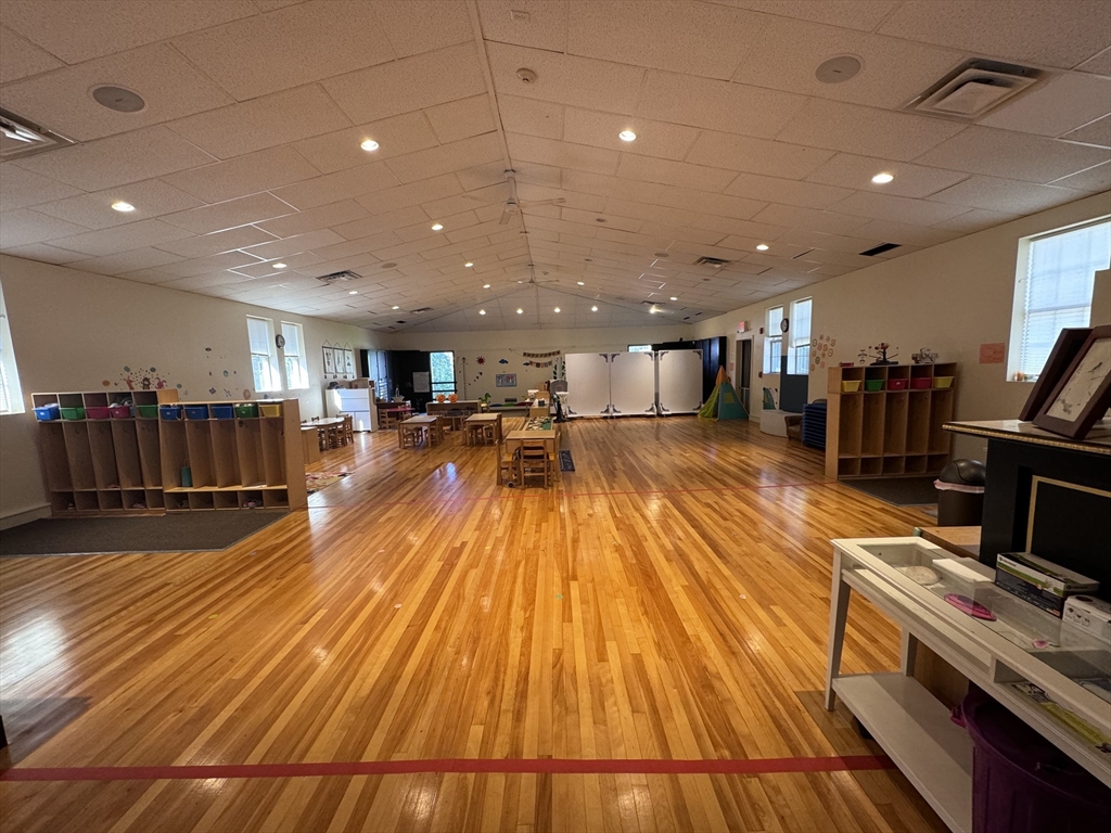 345 Trapelo Rd