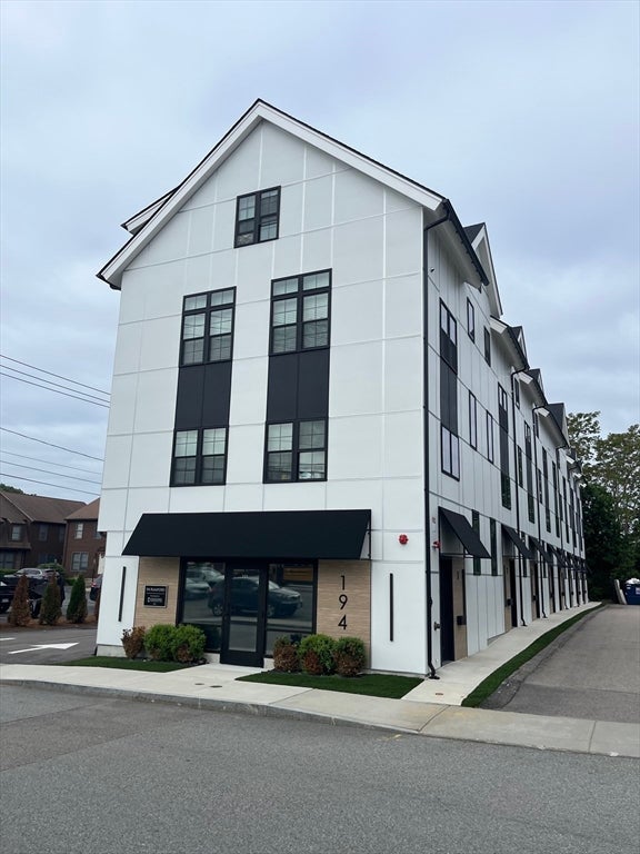 194 Rumford Avenue #1, Mansfield, MA, 194 Rumford Avenue #1, Mansfield, MA Photo #2
