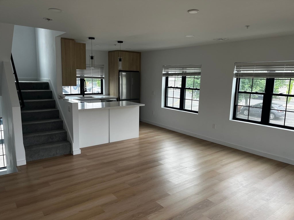 194 Rumford Avenue #1, Mansfield, MA, 194 Rumford Avenue #1, Mansfield, MA Photo #6