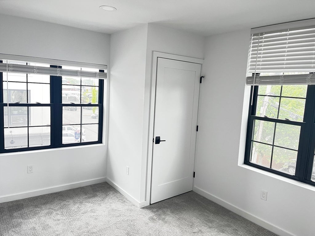 194 Rumford Avenue #1, Mansfield, MA, 194 Rumford Avenue #1, Mansfield, MA Photo #8
