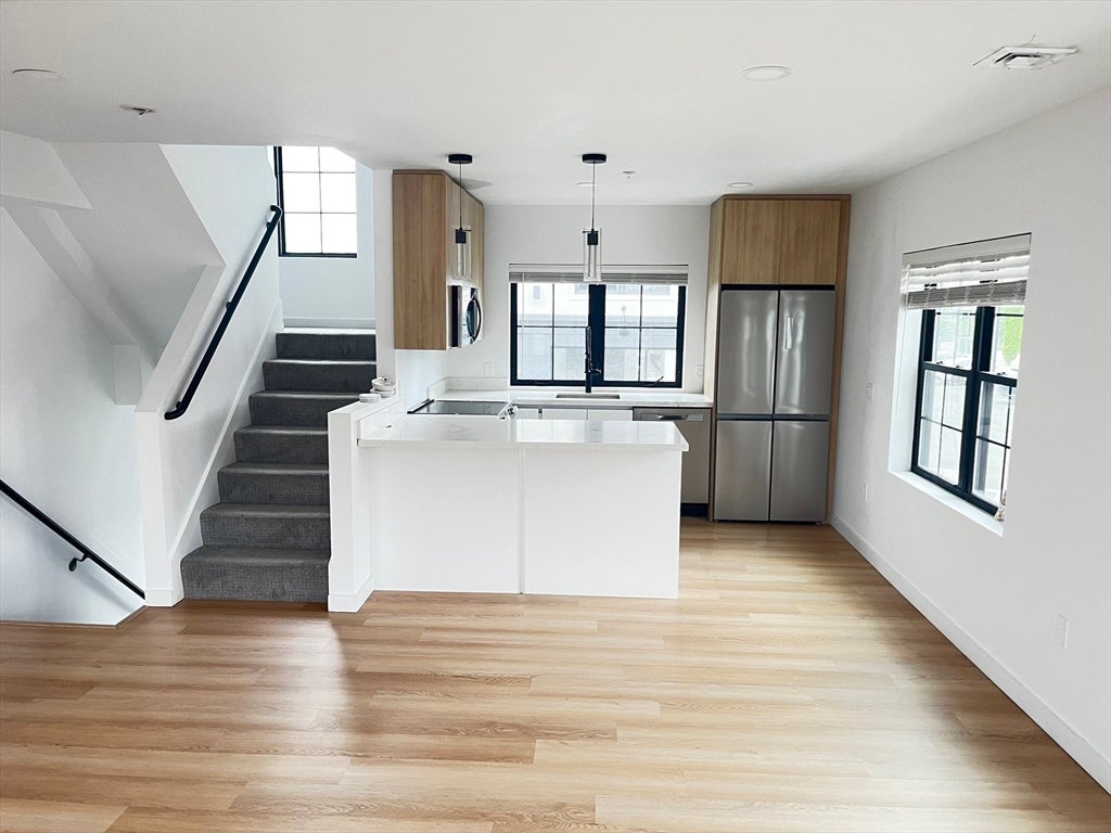 194 Rumford Avenue #1, Mansfield, MA, 194 Rumford Avenue #1, Mansfield, MA Photo #5