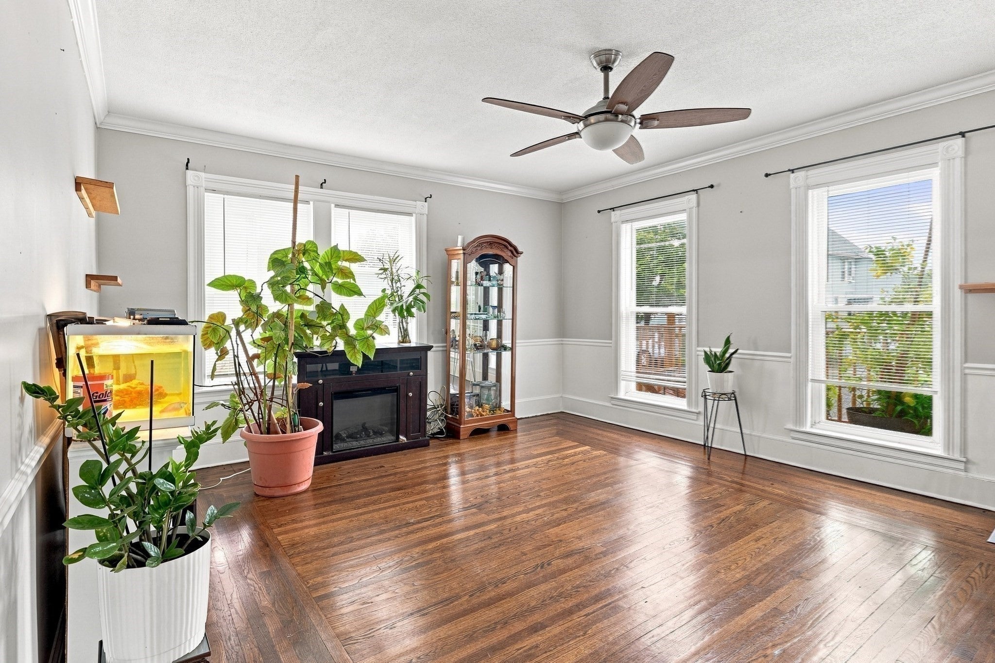 70 Pine St, Chicopee, MA, 70 Pine St, Chicopee, MA Photo #13