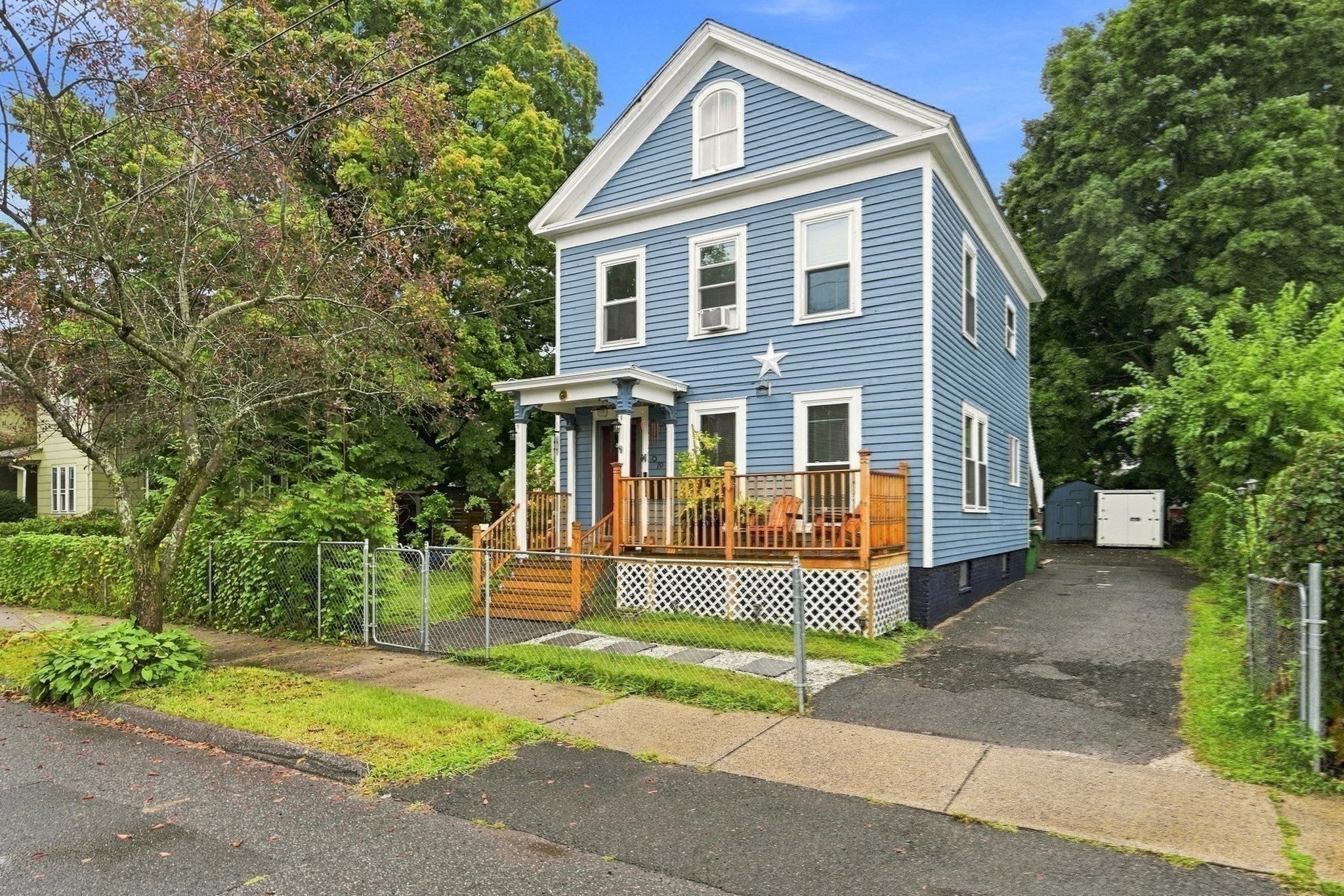 70 Pine St, Chicopee, MA, 70 Pine St, Chicopee, MA Photo #39