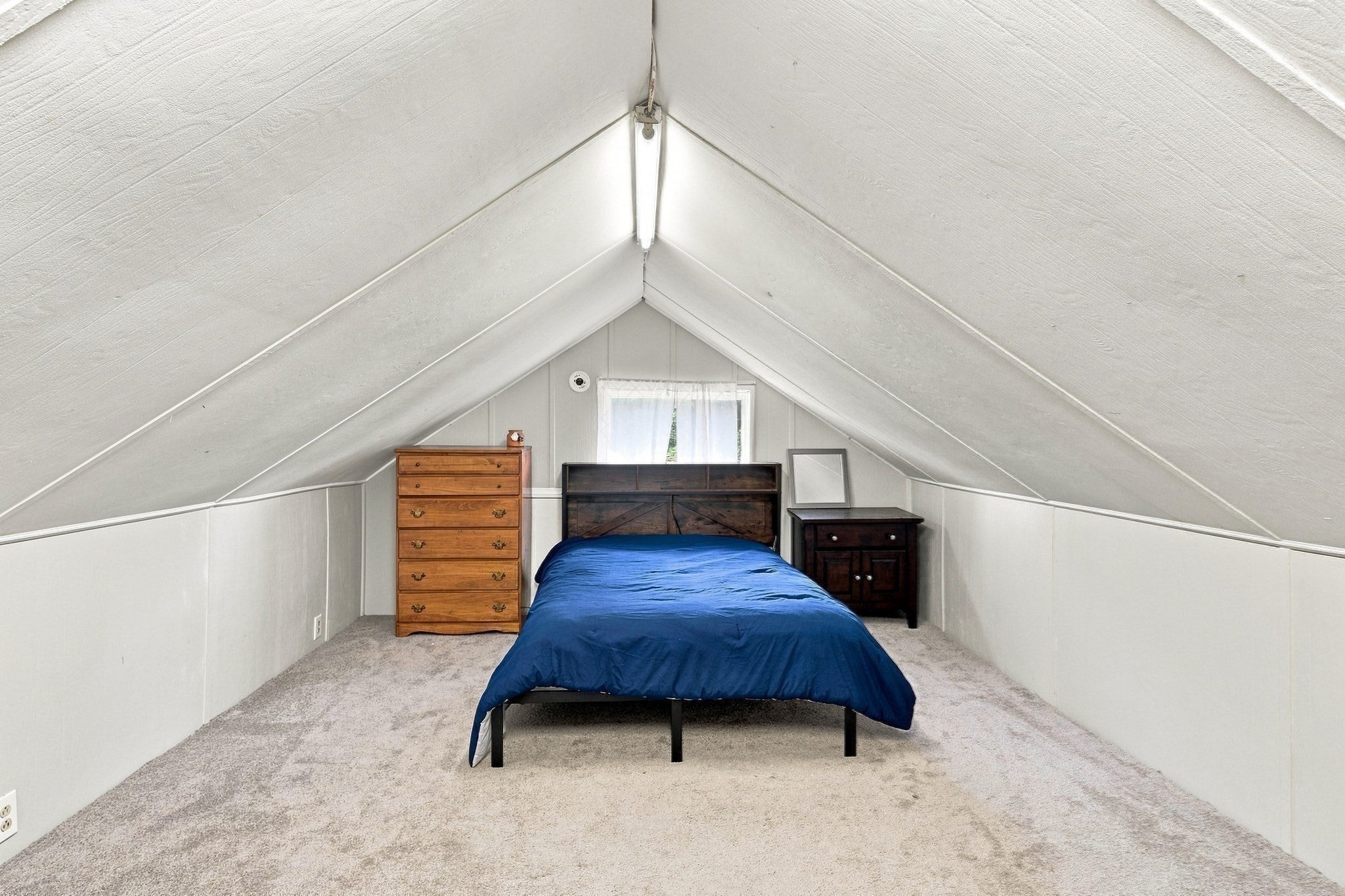 70 Pine St, Chicopee, MA, 70 Pine St, Chicopee, MA Photo #32