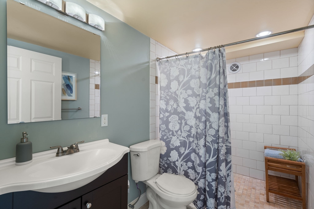 5 Harvard Drive, Sudbury, MA Photo #32