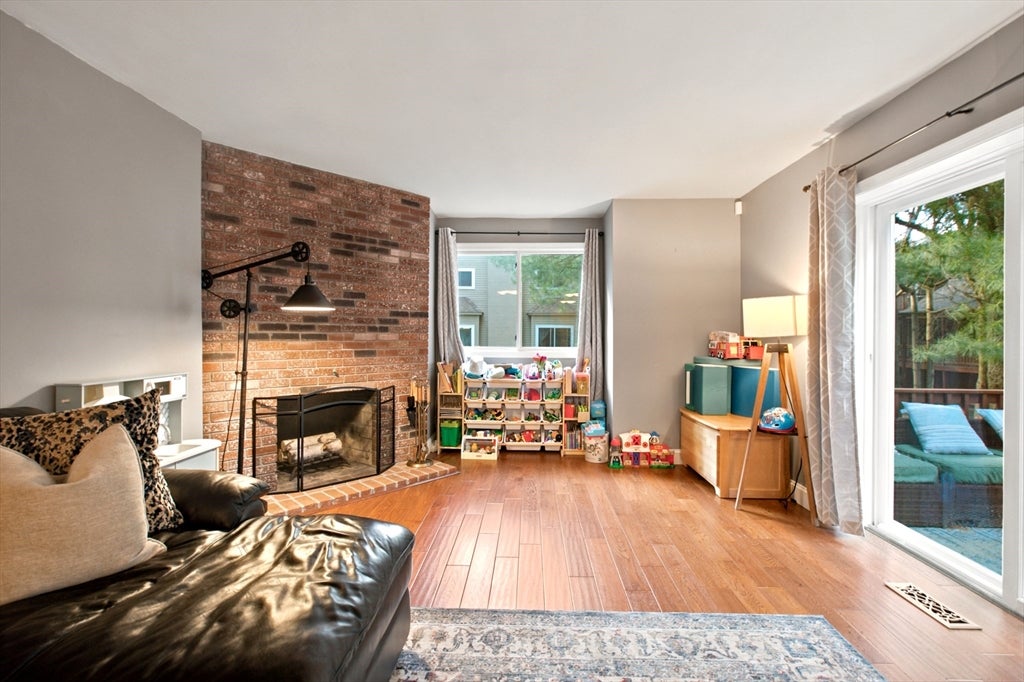 192 Captain Eames Circle 192